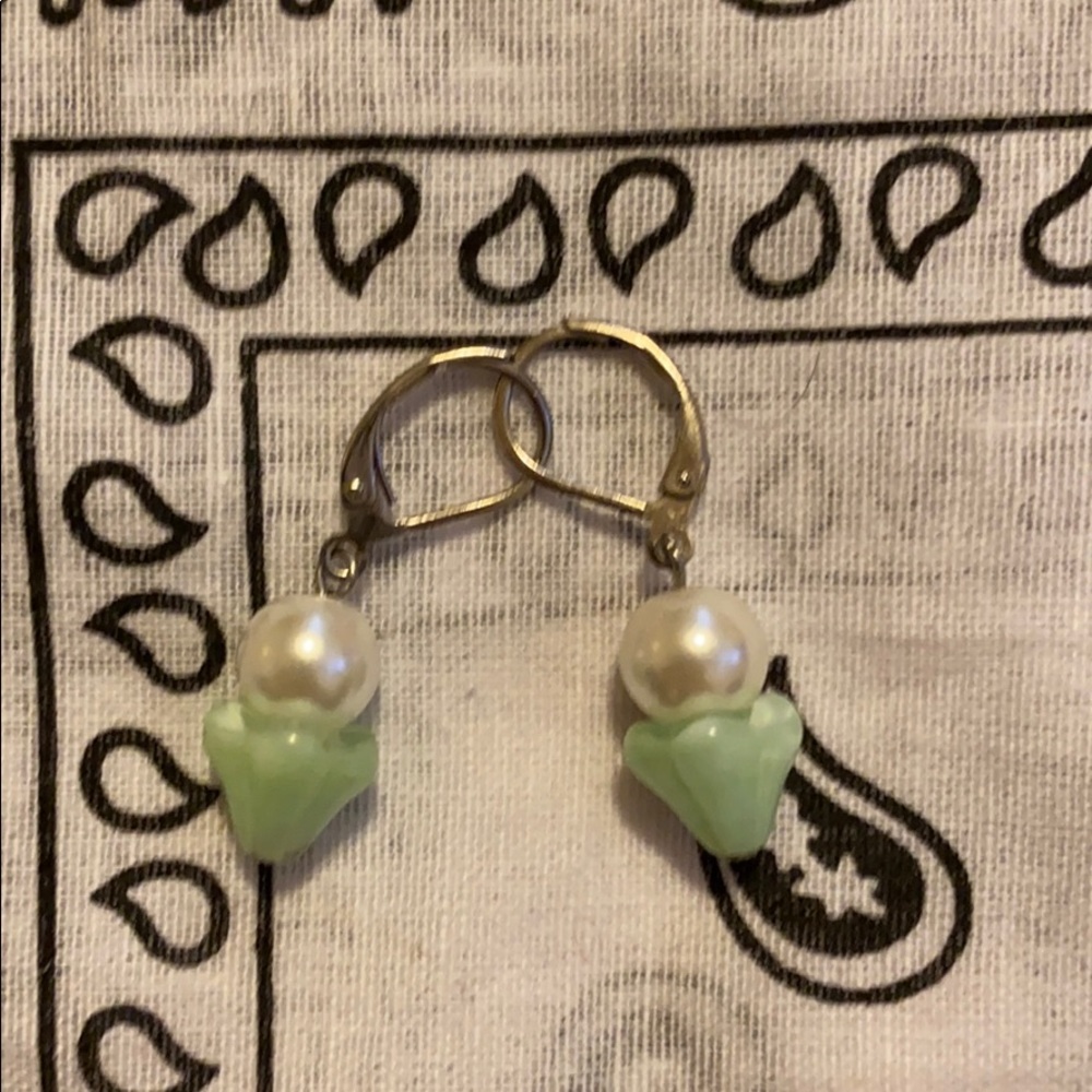 Earrings - Picture 2 of 3